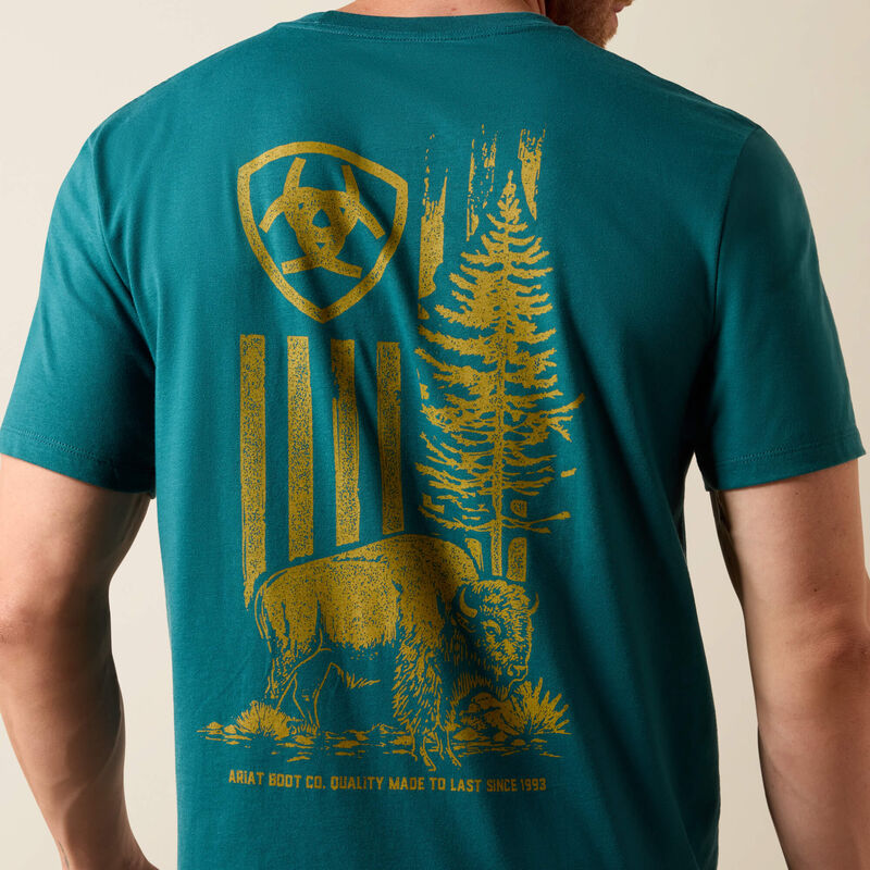 Ariat Men's Bison Wander Flag Classic Fit T-Shirt