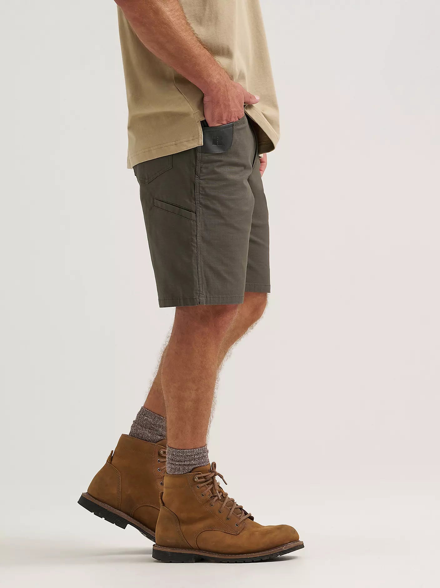 Wrangler RIGGS Men's Workwear Performance Ripstop Technician Short