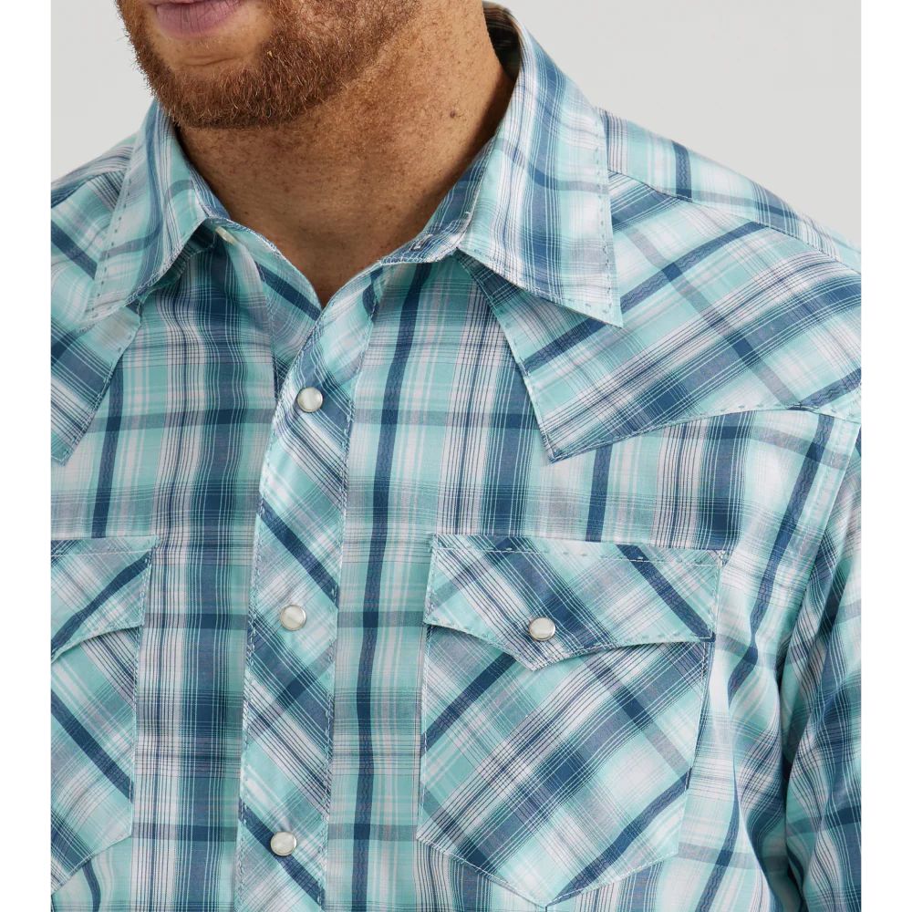 Wrangler Men's Classic Fashion Snap Shirt