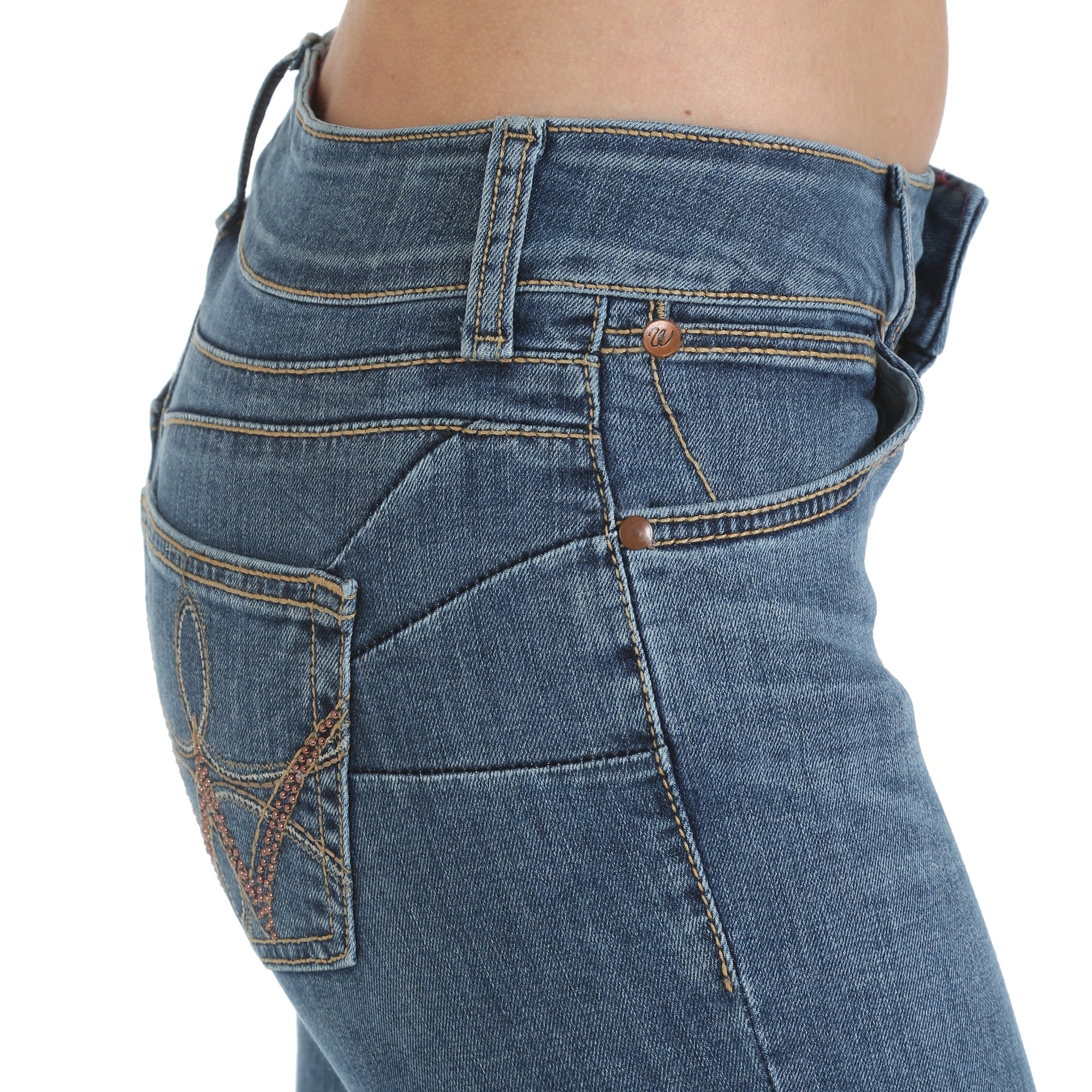 Wrangler Premium Patch with Booty Technology