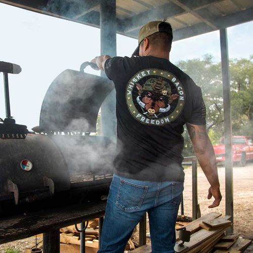 Grunt Men's Whiskey.Bacon.Freedom. T-Shirt