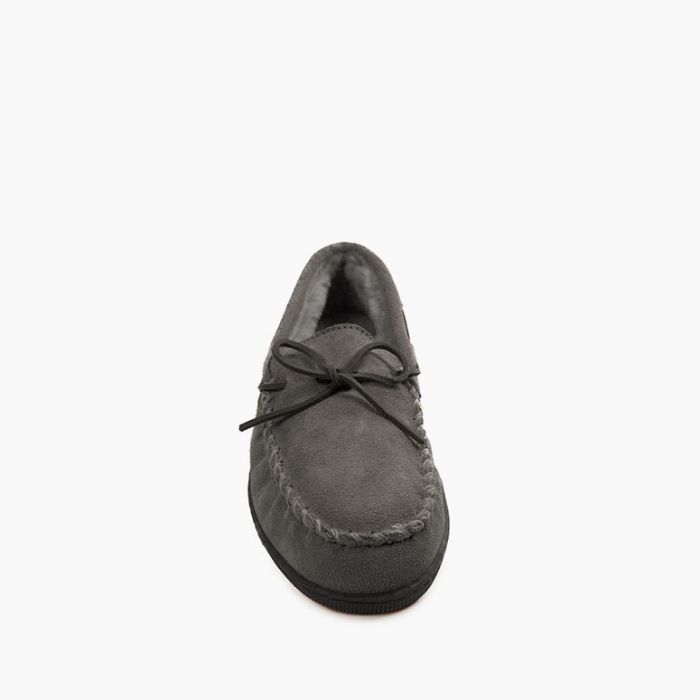 Minnetonka Men's Pile Lined Hardsole