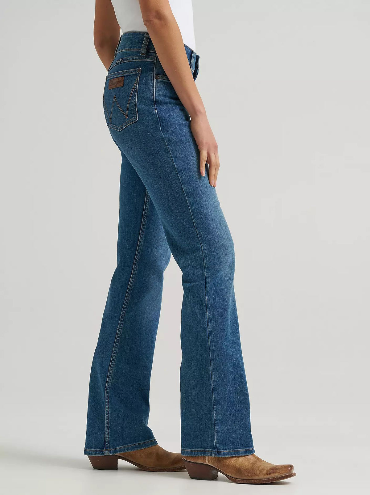 Wrangler Women's Retro Mae Mid Rise Bootcut Jean