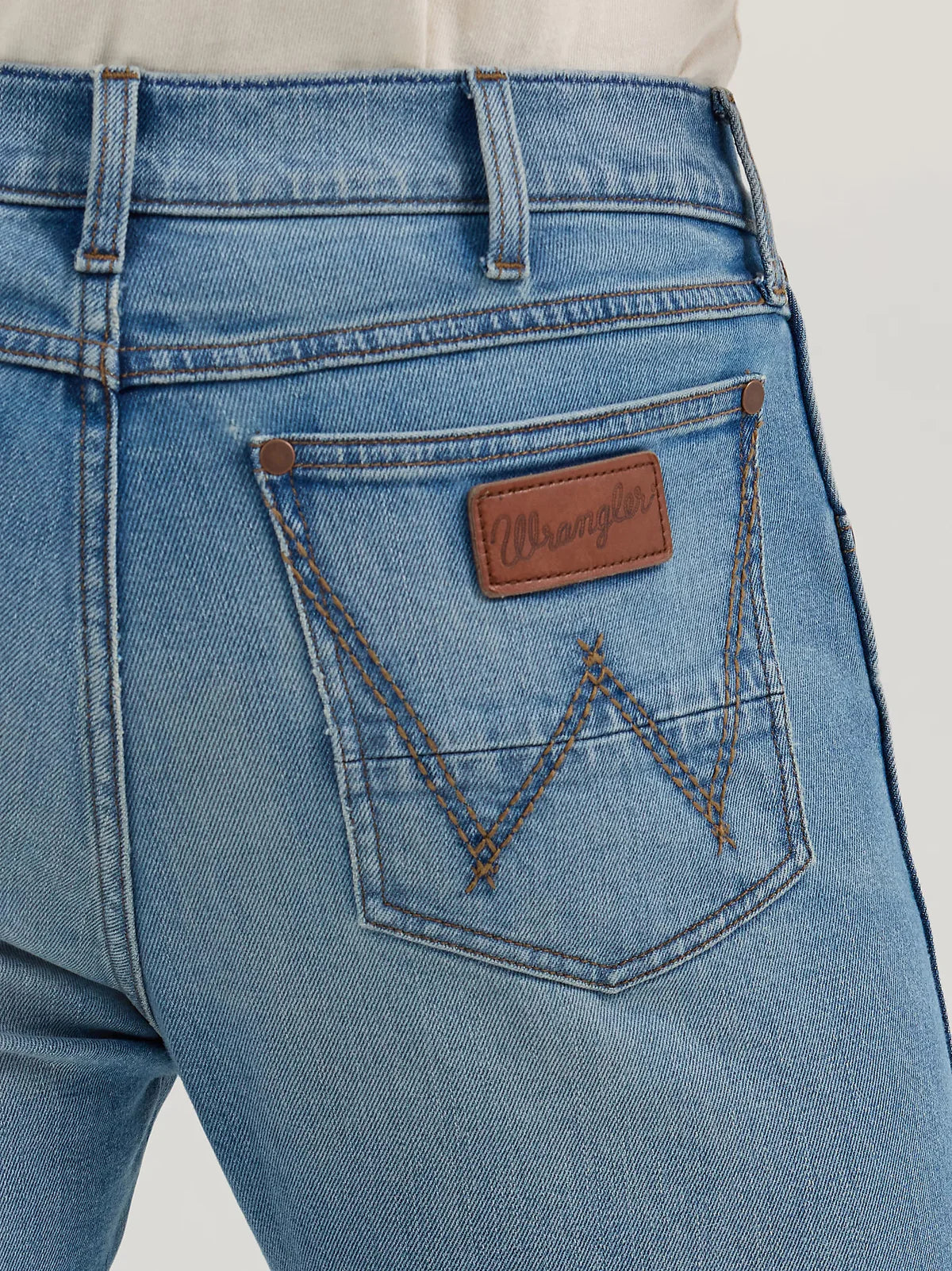 Wrangler Men's Retro Slim Fit Boot Cut Jean