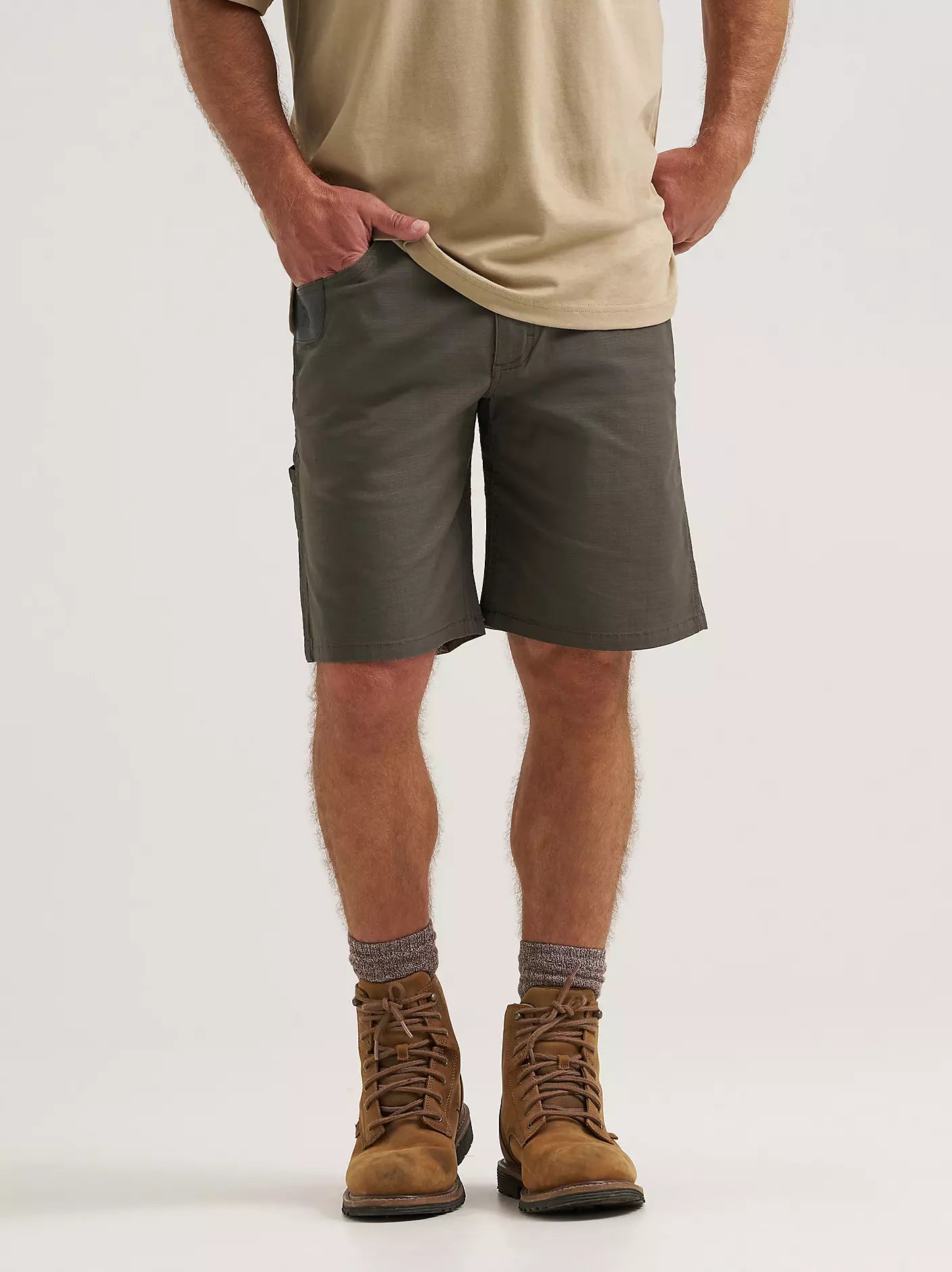 Wrangler RIGGS Men's Workwear Performance Ripstop Technician Short
