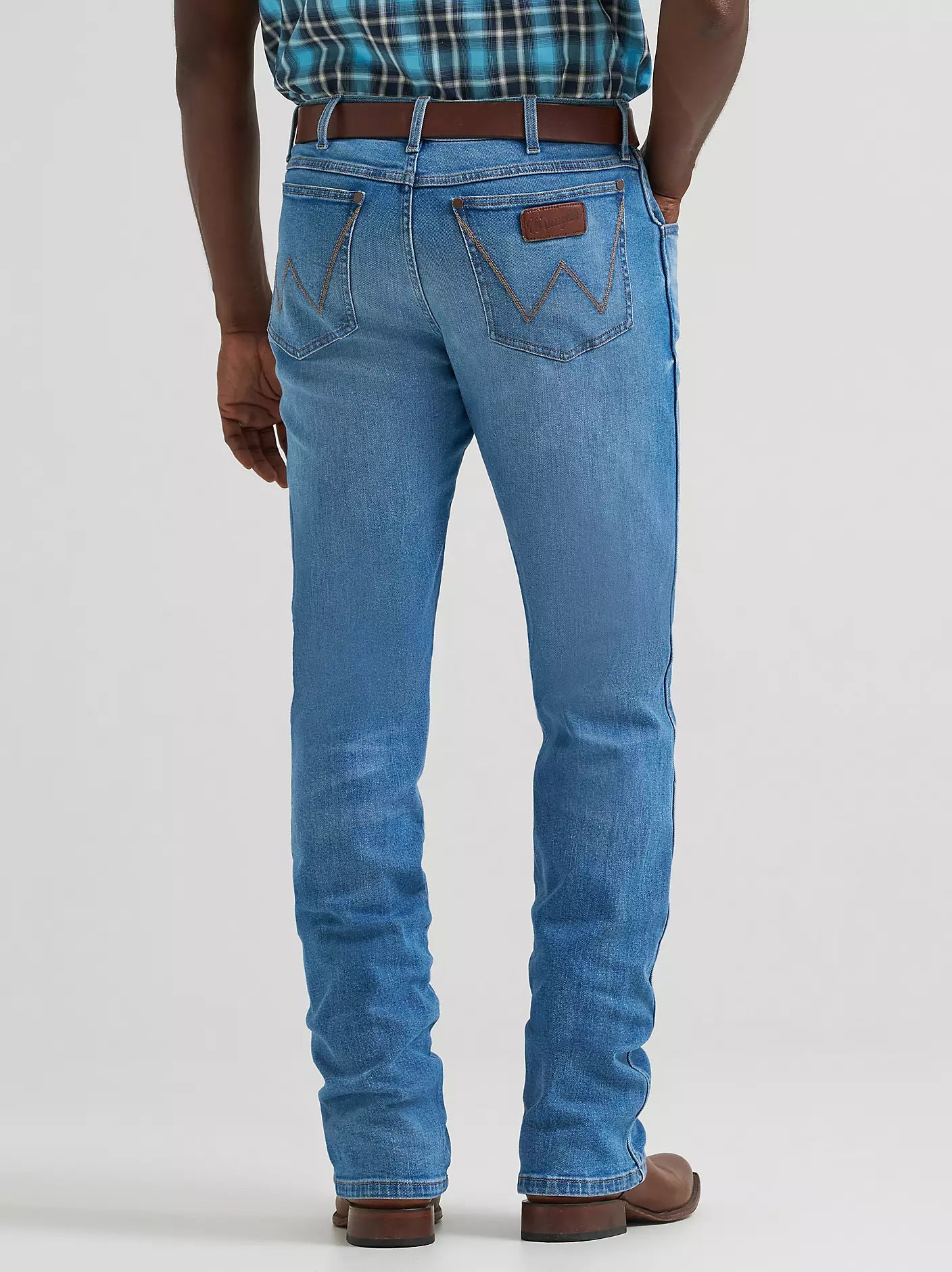 Wrangler Men's Retro Slim Fit Straight Leg Jean