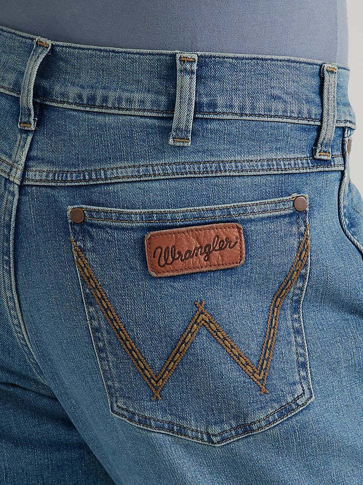 Wrangler Men's Retro Slim Fit Bootcut Jean