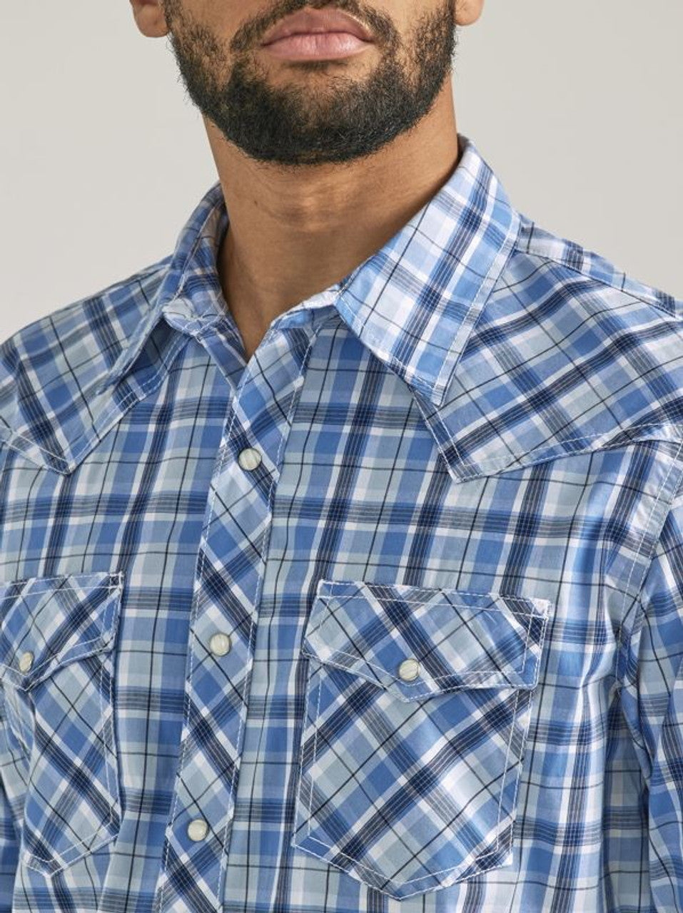Wrangler Mens 20X Advanced Comfort Navy Plaid Long Sleeve Shirt