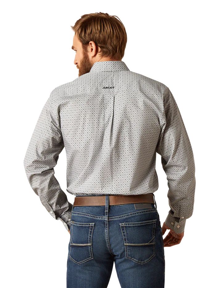Ariat Mens Wrinkle Free Fitted Long Sleeve Shirt