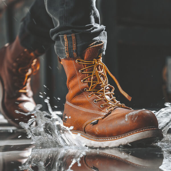 Thorogood Men's 8" Waterpoof Plain Toe - Composite Safety Toe