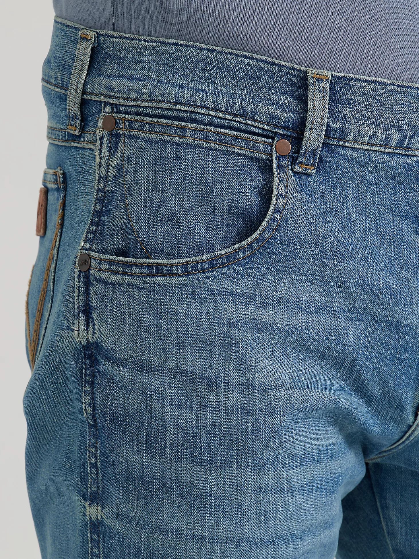 Wrangler Men's Retro Slim Fit Bootcut Jean