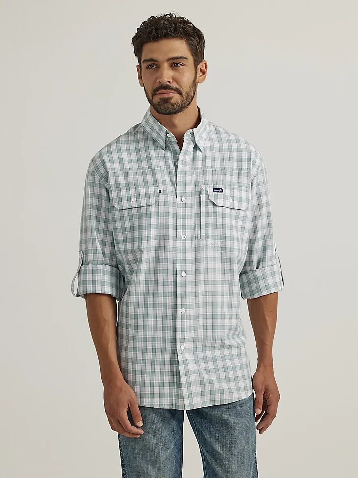 Wrangler Men's Performance Button Front Long Sleeve Plaid Shirt