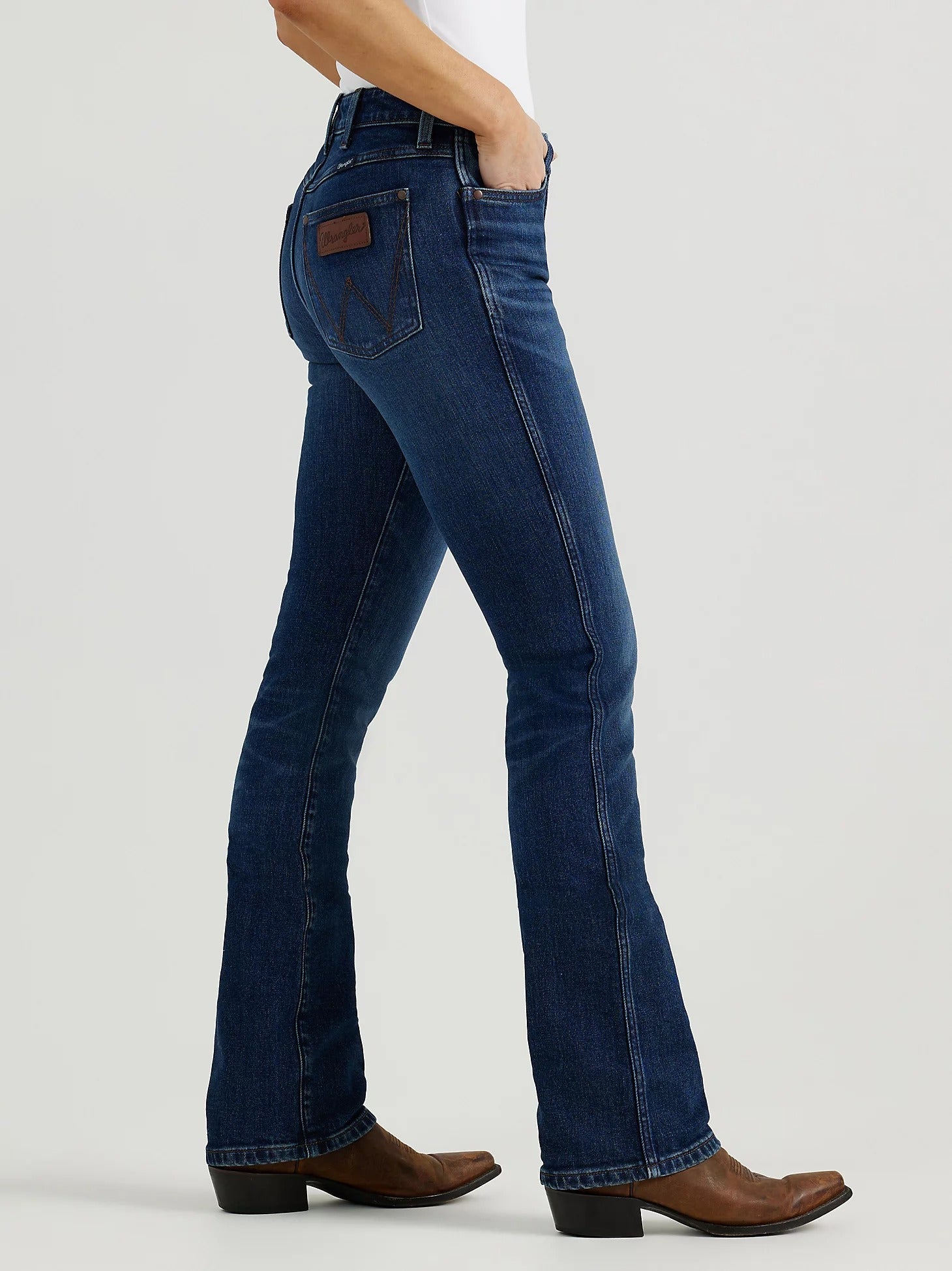 Wrangler Women's Retro Bailey High Rise Bootcut Jean